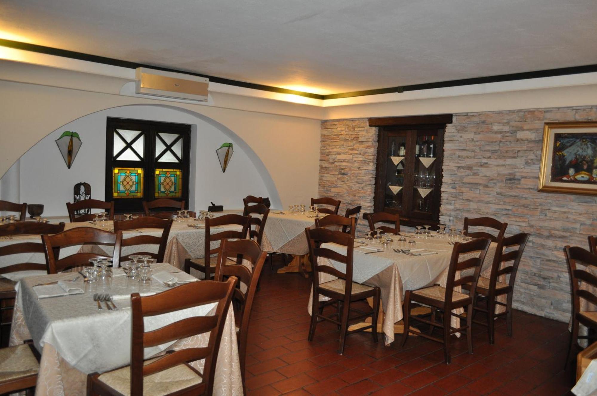 Hotel Duca Di Calabria Serra San Bruno Bagian luar foto